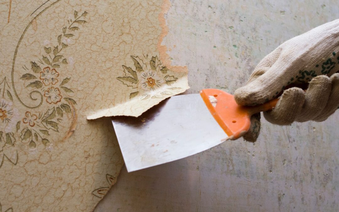 Wallpaper vs Paint: Weighing the Pros and Cons